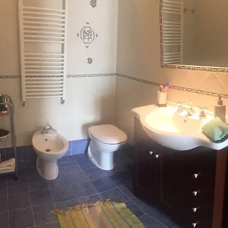 La Petite Maison Apartment *