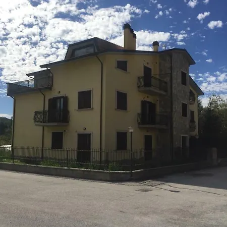 La Petite Maison Apartment Ateleta
